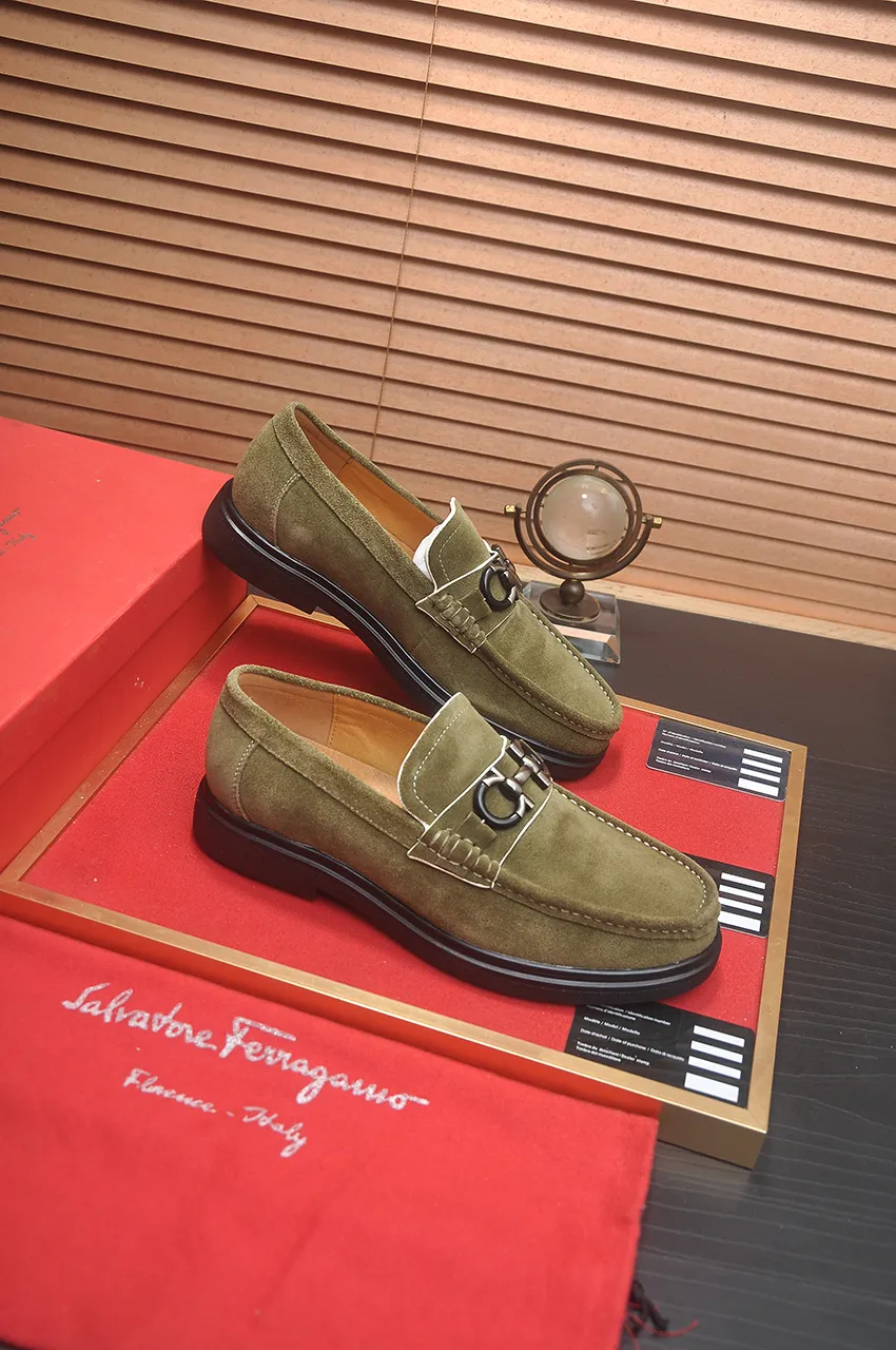 Men's shoes 💰440💶[Ferragamo/Ferragamo] The latest model in the counter. Original imported high-quality cowhide with open sides + imported 🐂 water-dyed cowhide lining + original luxury metal buckle + original combined outsole. No pressure for comparison. 38--45 (45 is custom-made and cannot be returned or exchanged)